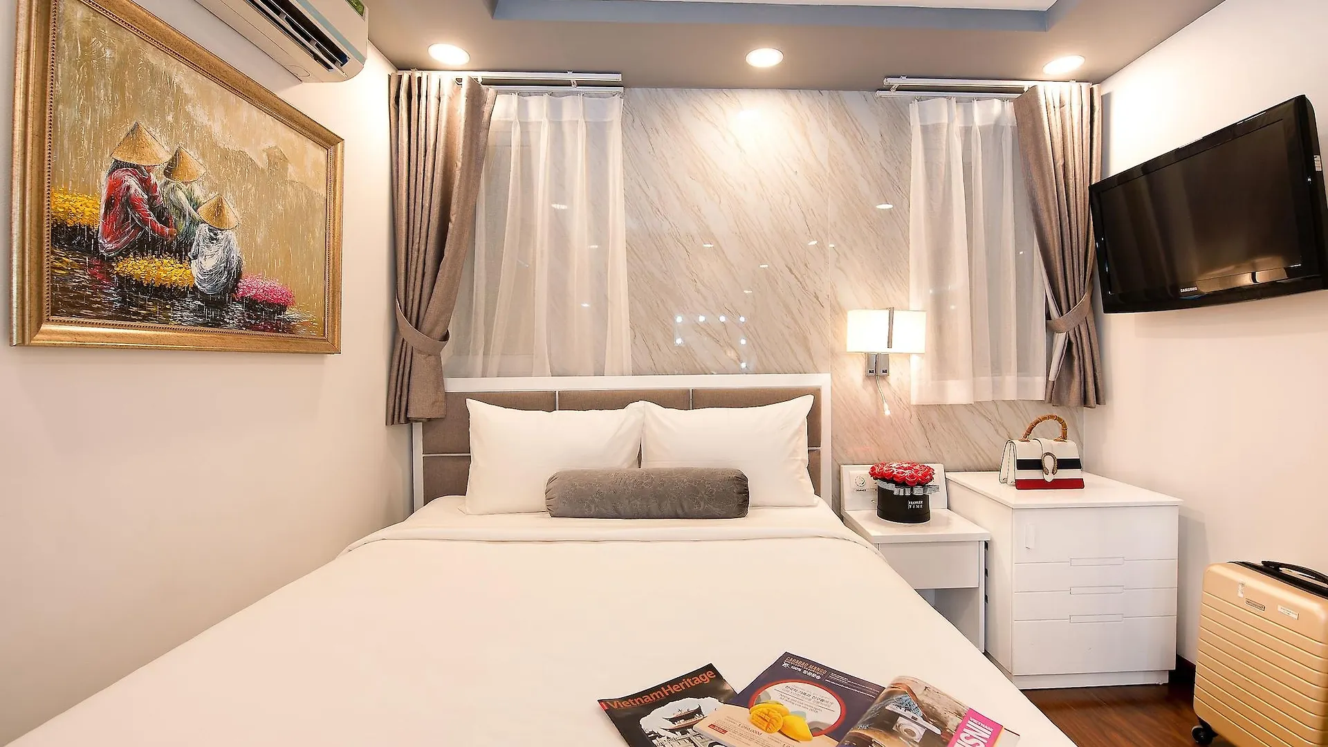 Adora Hotel Thành Pho Ho Chí Minh
