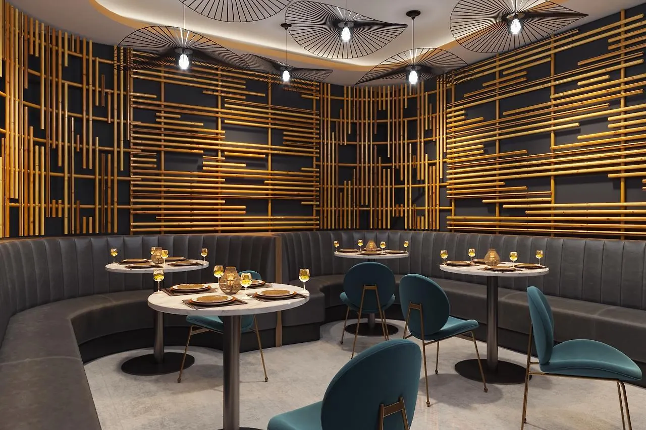 Adora Hotel Thành Pho Ho Chí Minh
