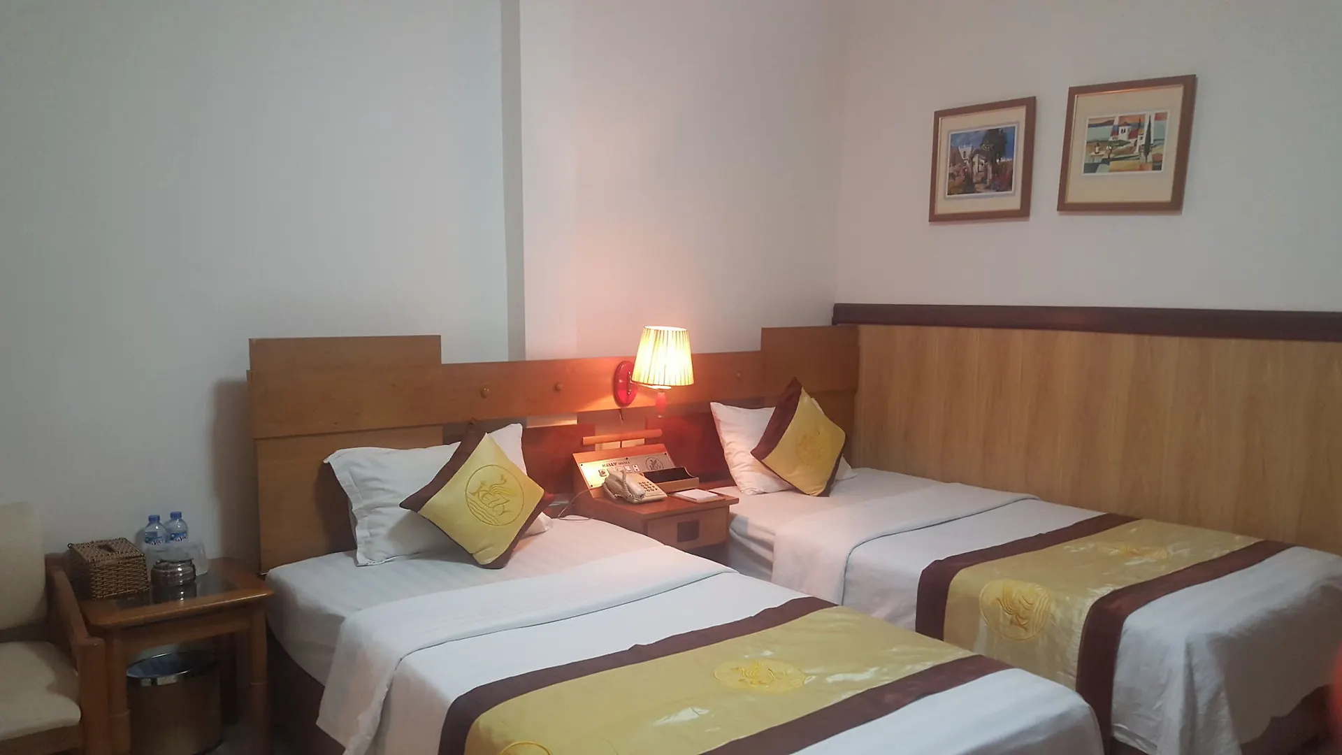 Adora Hotel Thành Pho Ho Chí Minh